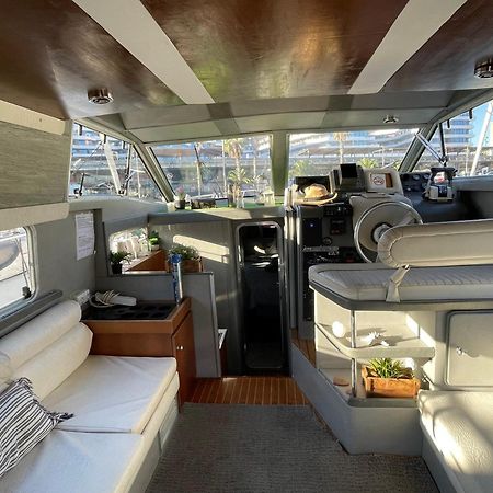 סנט אדריה דה בסוס The Floating Home מראה חיצוני תמונה